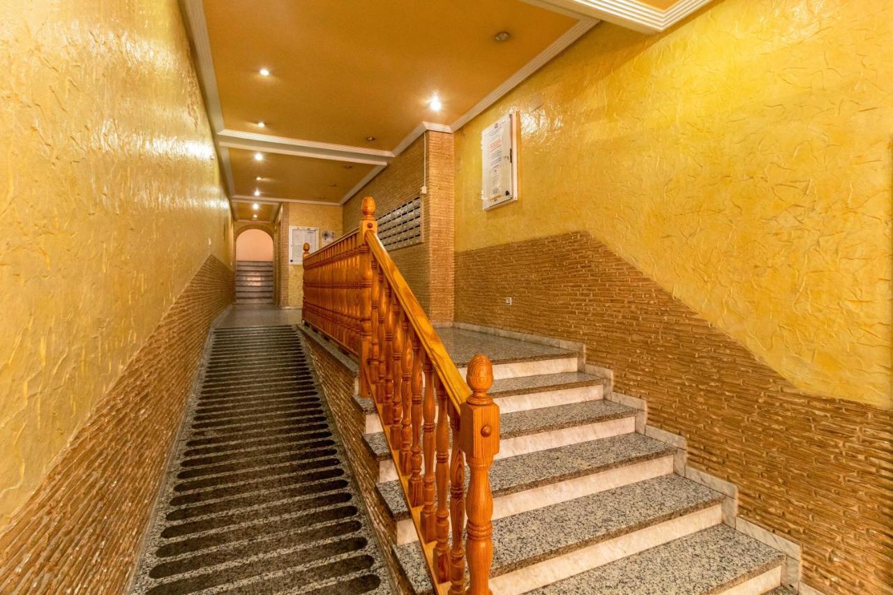 Apartamento Asta Appartement Torrevieja Buitenkant foto