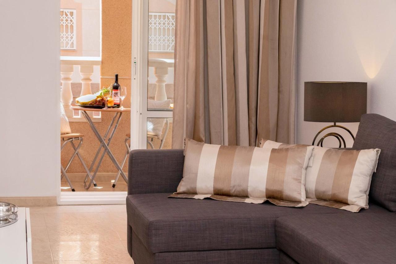 Apartamento Asta Appartement Torrevieja Buitenkant foto